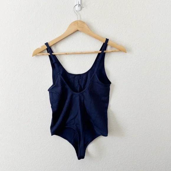 Aerie Superchill Seamless Rib Scoop Bodysuit - Picture 7 of 9